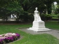 Meran - Sissi Denkmal &ndash; &copy; Claudia Bernhardt (Eberhardt TRAVEL)
