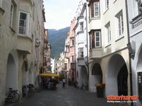 Brixen - GroÁ?e Lauben &ndash; &copy; Claudia Bernhardt (Eberhardt TRAVEL)