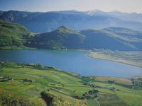 Kalterer See &ndash; &copy; Gabriele Schwarze (Eberhardt TRAVEL)