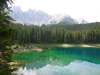Dolomiten Karersee &ndash; &copy; Grit Wendelberger (Eberhardt TRAVEL)