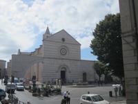 Stadtführung in Assisi mit Marco- Basilika S. Chiara &ndash; &copy; Gisela Gerlach (Eberhardt TRAVEL)