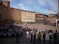 Piazza del Campo &ndash; &copy; Gabriele Schwarze (Eberhardt TRAVEL)