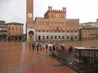 Rathaus ebenda &ndash; &copy; Martina Wutzler (Eberhardt TRAVEL)