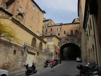 Siena_Porta_Fontebrande &ndash; &copy; Andreas Höhn (Eberhardt TRAVEL)