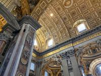 im Petersdom &ndash; &copy; Patrick Fritzsche (Eberhardt TRAVEL)