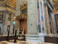 im Petersdom &ndash; &copy; Patrick Fritzsche (Eberhardt TRAVEL)