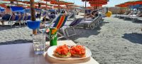 Monterosso - Strand &ndash; &copy; Betina Marinow (Eberhardt TRAVEL)