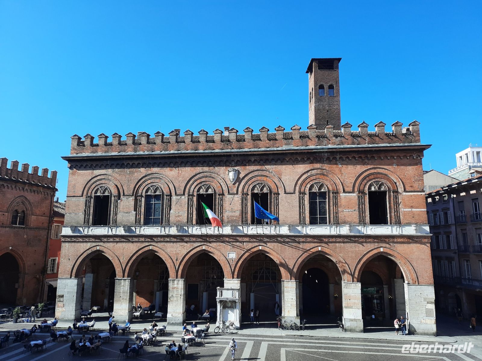 Cremona - Rathaus &ndash; &copy; Katrin Deutschbein (Eberhardt TRAVEL)