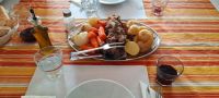 beim Hirten - Lammbraten &ndash; &copy; Betina Marinov (Eberhardt TRAVEL)