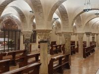 Bari, Krypta der Basilica &ndash; &copy; Ria Heilmann (Eberhardt TRAVEL)