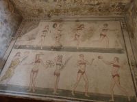 Bikini Mädchen &ndash; &copy; Sabine Letzybyll (Eberhardt TRAVEL)