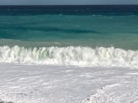 Am Strand von Letojanni &ndash; &copy; Sabine Letzybyll (Eberhardt TRAVEL)
