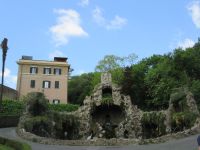 Vatikanische Gärten: Grotte der Familie Borghese &ndash; &copy; Heike Heinen (Eberhardt TRAVEL)