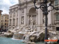 am Trevibrunnen &ndash; &copy; Ingrid Langer (Eberhardt TRAVEL)