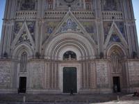 Hauptportal &ndash; &copy; Gabriele Schwarze (Eberhardt TRAVEL)