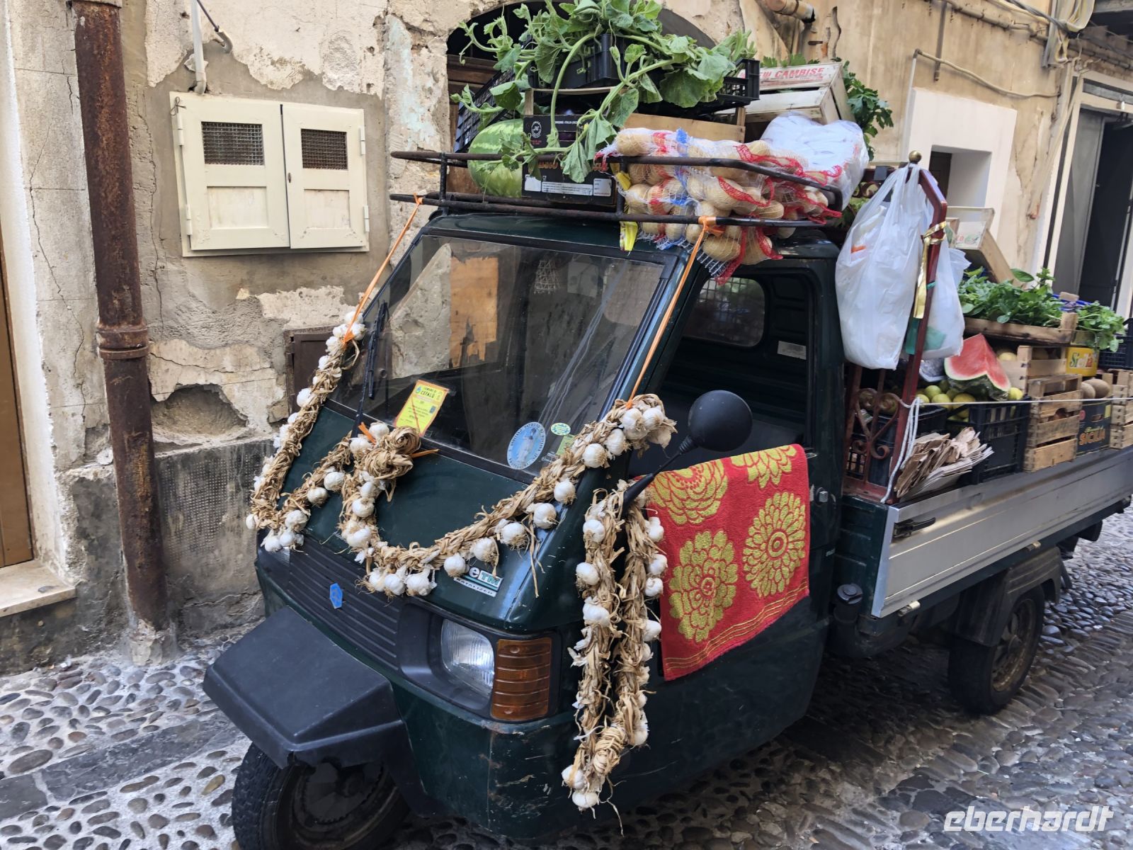 Gemüsetransport  &ndash; &copy; Sabine C. Seifert (Eberhardt TRAVEL)
