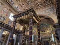 Innenraum S. Maria Maggiore &ndash; &copy; David Faatz (Eberhardt TRAVEL)