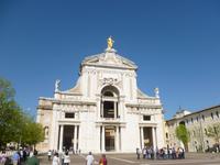 Santa Maria del Angeli bei Assisi &ndash; &copy; Sandra Rößle (Eberhardt TRAVEL)