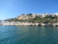 Apulien-Vieste vom Boot.JPG &ndash; &copy; Marieta Beck (Eberhardt TRAVEL)