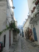 Apulien-Enge Strässchen von Peschici.JPG &ndash; &copy; Marieta Beck (Eberhardt TRAVEL)