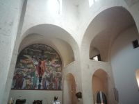 Alberobello - in der Trulli Kirche.jpg &ndash; &copy; Marieta Beck (Eberhardt TRAVEL)