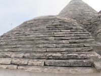 Alberobello - Stein auf Stein.JPG &ndash; &copy; Marieta Beck (Eberhardt TRAVEL)
