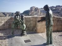 Matera - Darf ich helfen.jpg &ndash; &copy; Marieta Beck (Eberhardt TRAVEL)