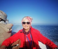 Bootsfahrt - Küste von Apulien - soo happy.jpg &ndash; &copy; Marieta Beck (Eberhardt TRAVEL)