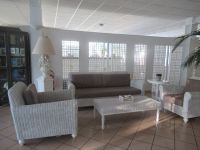 Hotel Sierra Silvan - Lobby.JPG &ndash; &copy; Marieta Beck (Eberhardt TRAVEL)