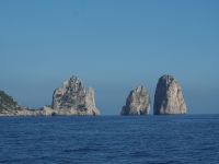 Faraglioni Capri, PA240089.JPG &ndash; &copy; Claudia Hartwich (Eberhardt TRAVEL)