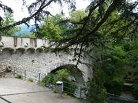 Steinerne Brücke Meran &ndash; &copy; Heidemarie Nestler (Eberhardt TRAVEL)