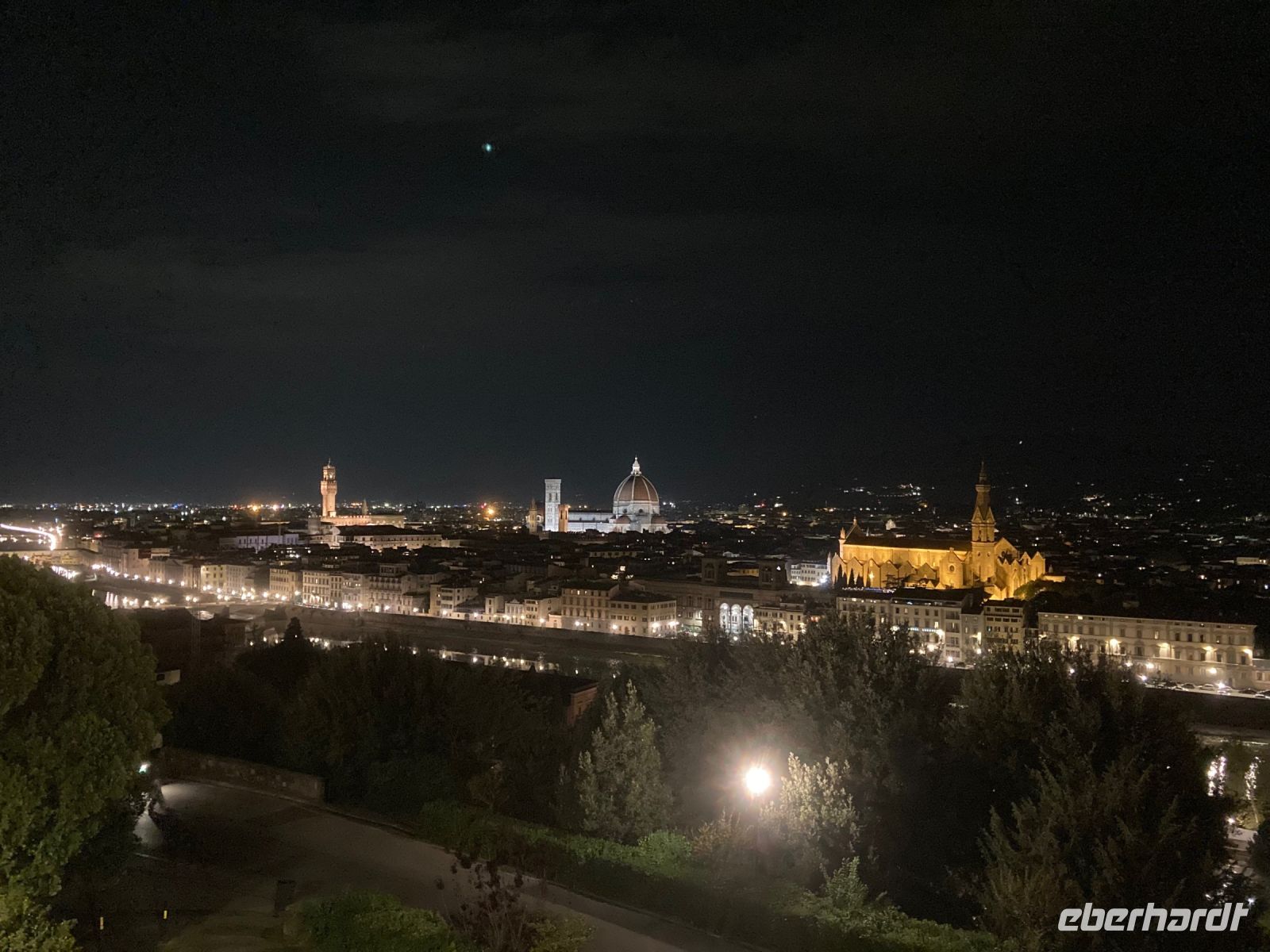 9. Reisetag – Stadtführung in Florenz am Abend – Florenz bei Nacht vom Piazzale Michelangelo &ndash; &copy; Andreas Wolfsteller (Eberhardt TRAVEL)