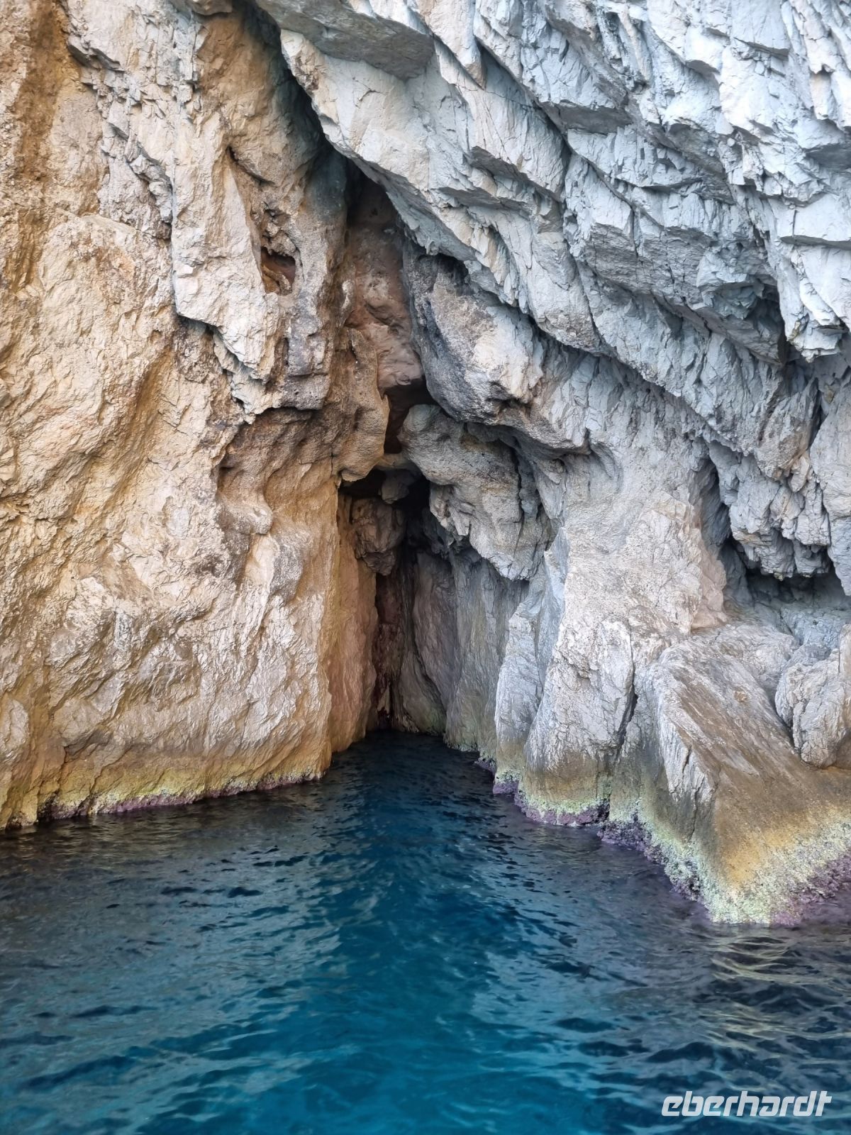Schifffahrt rund um die Insel Capri... &ndash; &copy; Katrin Deutschbein (Eberhardt TRAVEL)