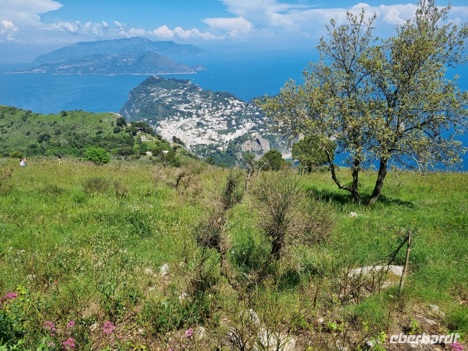 Ausblick vom Monte Solaro &ndash; &copy; Katrin Deutschbein (Eberhardt TRAVEL)