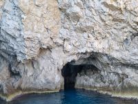 Grotte der Heiligen  &ndash; &copy; Katrin Deutschbein (Eberhardt TRAVEL)