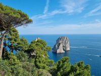 Faraglioni-Felsen  &ndash; &copy; Katrin Deutschbein (Eberhardt TRAVEL)