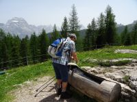 Tränke am Federasee (Croda da Lago) &ndash; &copy; Doreen Päßler (Eberhardt TRAVEL)