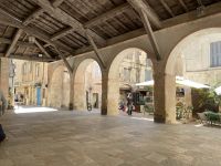 Vor der Kathedrale &ndash; &copy; Gerold Achim Adamietz (Eberhardt TRAVEL)