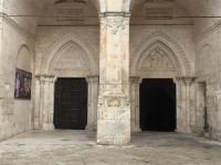 IMG 2569, Eingang Grottenkirche &ndash; &copy; Claudia Hartwich (Eberhardt TRAVEL)