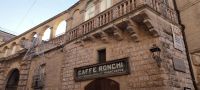 Antikes Cafe in Altamura Apulien @Anette Rietz &ndash; &copy; Anette Rietz (Eberhardt TRAVEL)