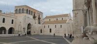 Bari Platz San Nicola @Anette Rietz &ndash; &copy; Anette Rietz (Eberhardt TRAVEL)
