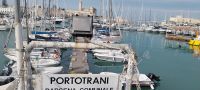 Der Hafen von Trani im Dezember @Anette Rietz &ndash; &copy; Anette Rietz (Eberhardt TRAVEL)