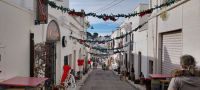 Weihnachten Silvester in Alberobello Dekoration @Anette Rietz &ndash; &copy; Anette Rietz (Eberhardt TRAVEL)