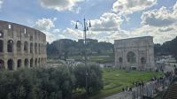 Blick zu Kolosseum und Konstantin Bogen &ndash; &copy; Marlies Thrum (Eberhardt TRAVEL)
