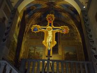 Florenz: Kirche Allerheiligen: Kreuz von Giotto &ndash; &copy; Inge Bily (Eberhardt TRAVEL)