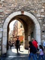 Porta Messina, Stadttor von Taormina &ndash; &copy; Simone Willner (Eberhardt TRAVEL)