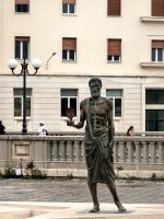 Statue von Archimedes in Syrakus &ndash; &copy; Simone Willner (Eberhardt TRAVEL)