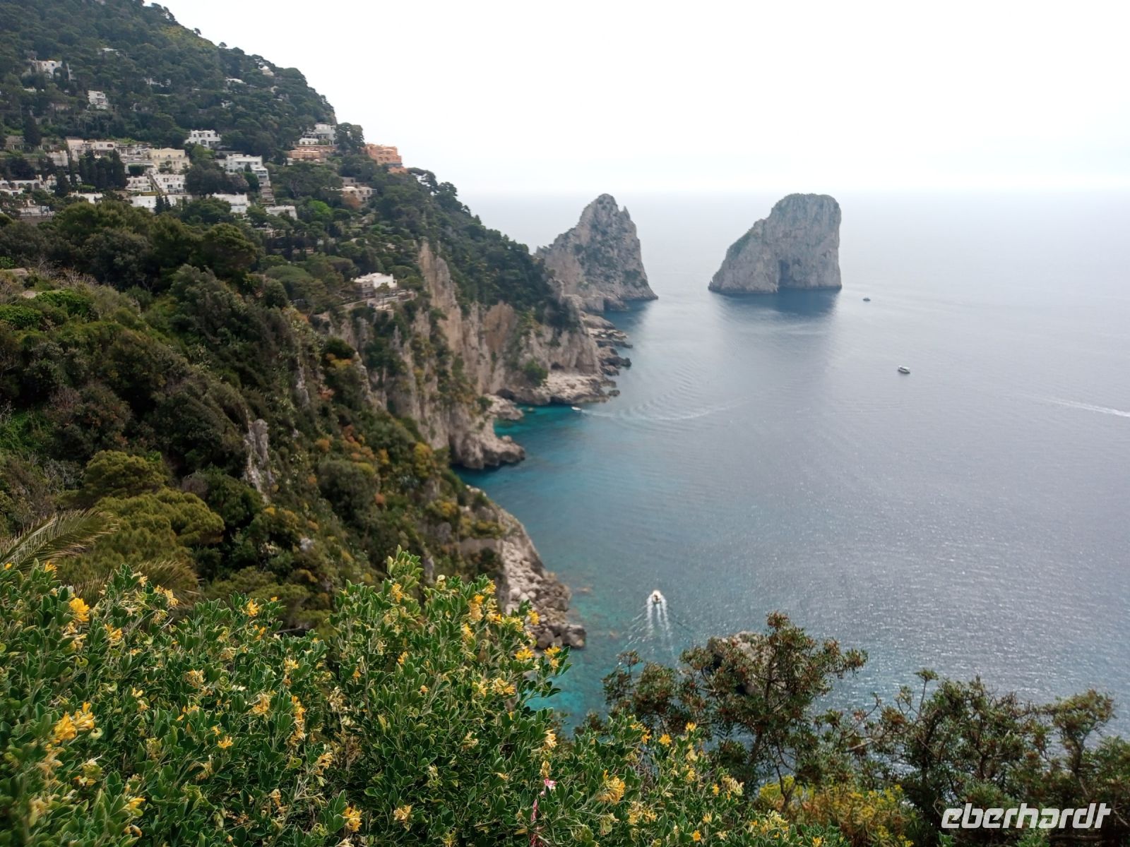 Faraglioni &ndash; &copy; Monika Cortese (Eberhardt TRAVEL)