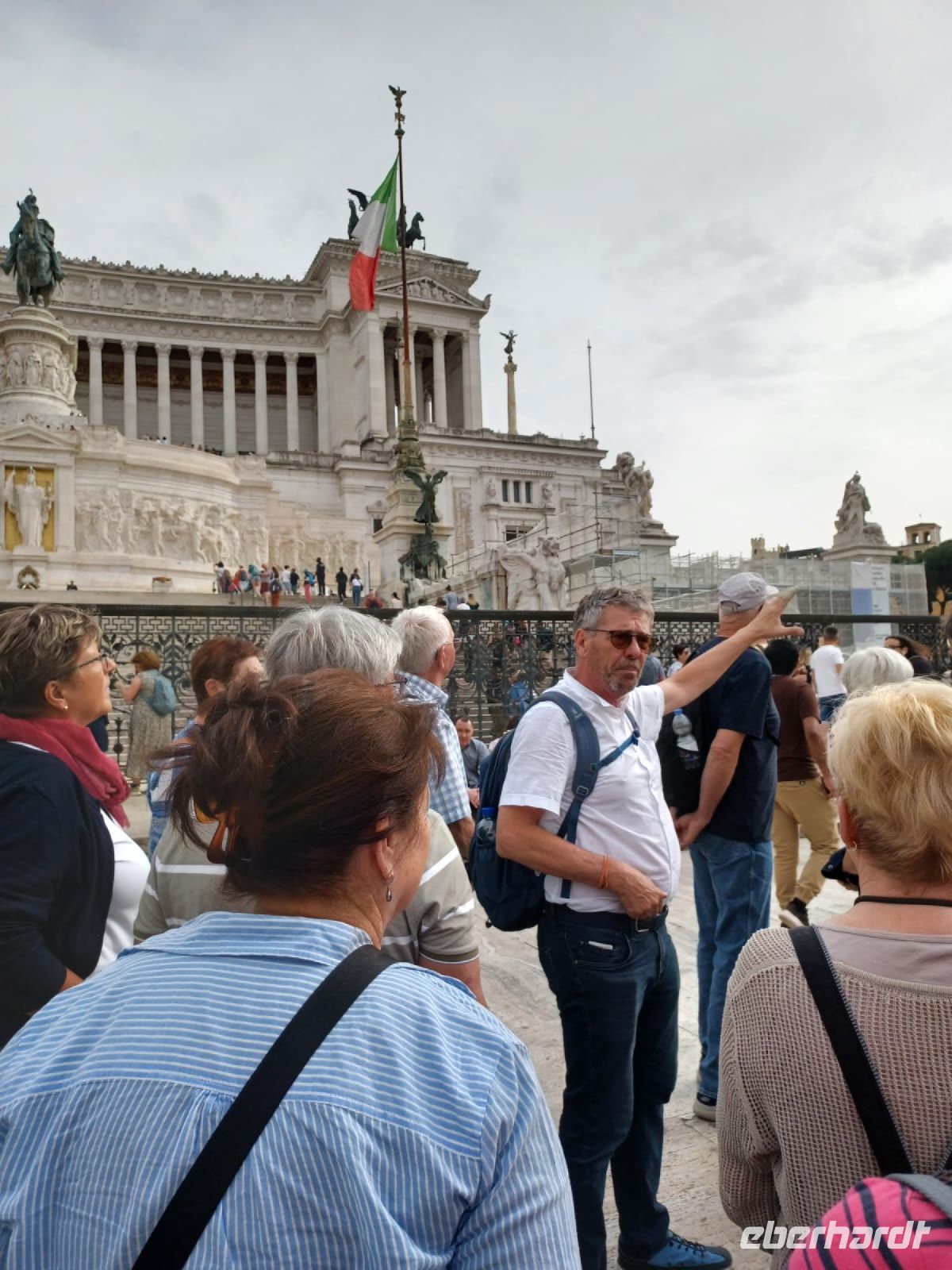 am Nationaldenkmal &ndash; &copy; Mathias Schirmer (Eberhardt TRAVEL)