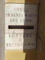 Dommuseum, hier war früher eine Domwerkstatt. In den Briefkasten wirft man sicher gerne Briefe in.  &ndash; &copy; Vivian Kreft (Eberhardt TRAVEL)